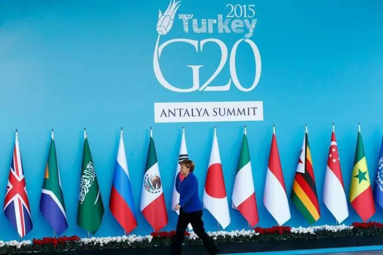 
	Encontro do G20: a c&uacute;pula do G20 na prov&iacute;ncia turca de Antalya tem sido dominada pelos ataques e tiroteios em Paris na sexta-feira, que mataram 129 pessoas
 (REUTERS/Murad Sezer)