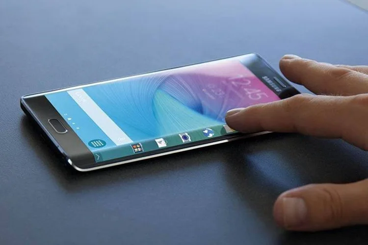 O próximo Galaxy (Divulgação / Samsung)