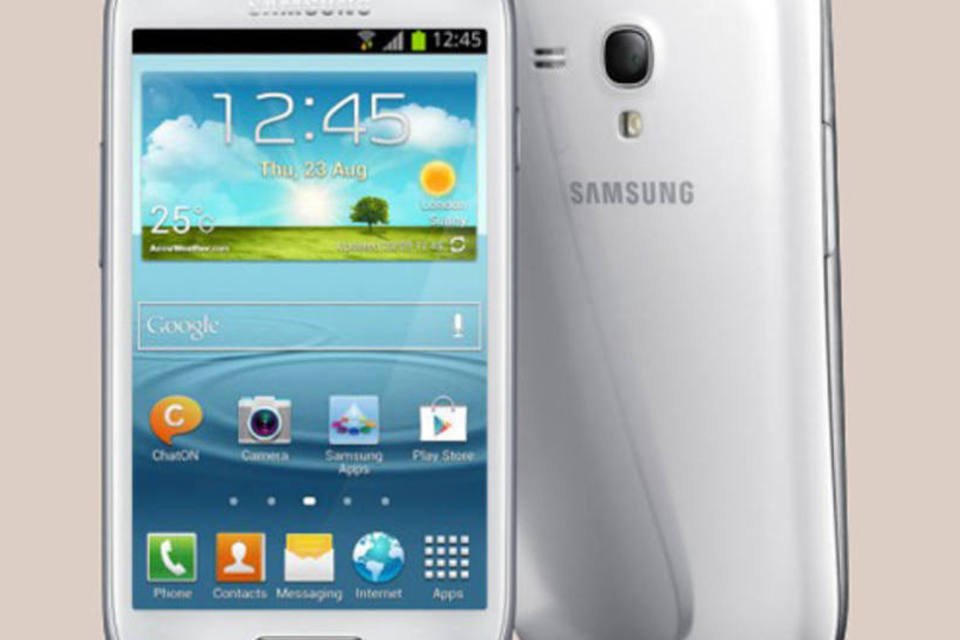 Samsung apresenta versão mini de seu popular Galaxy S3