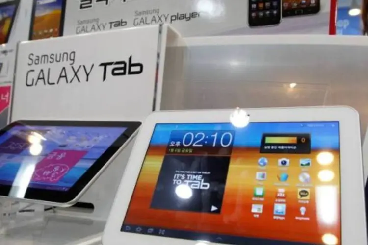 Galaxy Tab: tablets não infringem os designs do iPad, da Apple  (Kim Hong-Ji/Reuters)