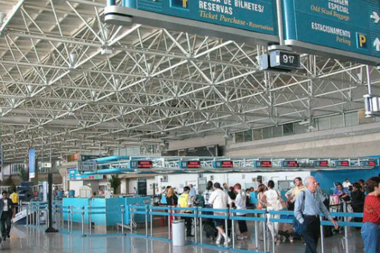 
	Aeroporto do Gale&atilde;o, no Rio de Janeiro: Camila caiu de uma altura de aproximadamente sete metros quando brincava com os dois irm&atilde;os mais velhos
 (Divulgação/Infraero)