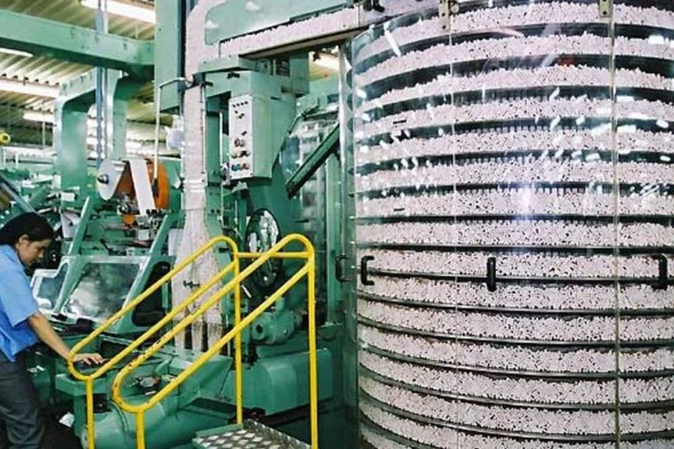 
	F&aacute;brica da Souza Cruz: empresa teve mais de US$ 2 bilh&otilde;es das suas a&ccedil;&otilde;es compradas
 (DIVULGACAO)