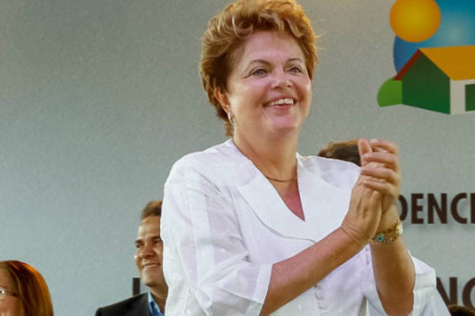 Dilma promete desonerar produtos da cesta básica