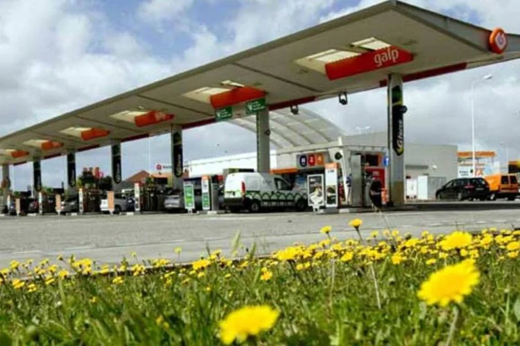 
	Posto da Galp: empresa disse que melhoria refletiu principalmente o aumento das margens de refino nos mercados internacionais
 (DIVULGAÇÃO)