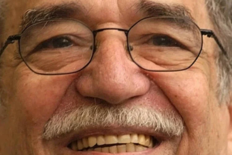 
	Garc&iacute;a M&aacute;rquez:&nbsp;escritor de sorriso f&aacute;cil, bigode espesso e cabelo enrolado foi o rosto do boom da literatura latino-americana da d&eacute;cada de 1960
 (Jose Lara)