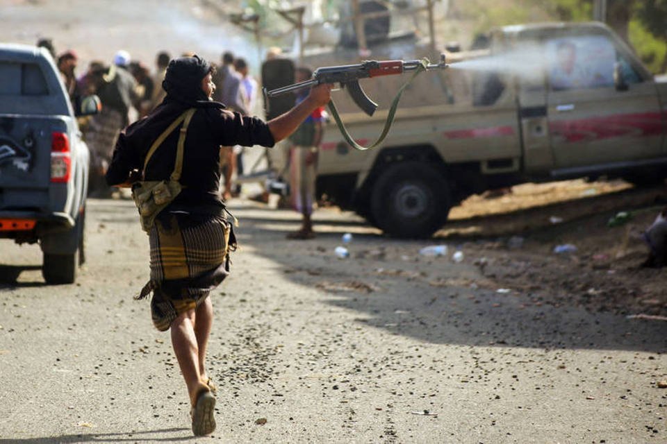 Pelo menos 40 pessoas morrem em 2 dias de conflitos no Iêmen