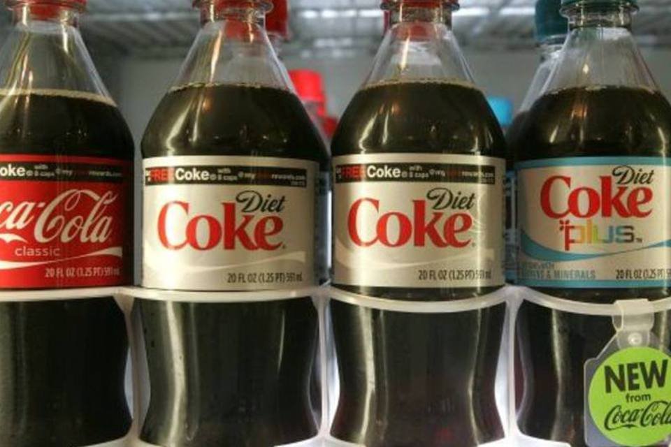 NY quer proibir venda de refrigerante em tamanhos grandes