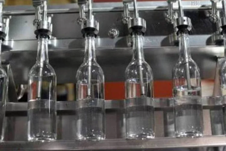 
	Garrafas com &aacute;lcool: o MPE suspeita que as festas de estudantes se tornaram um neg&oacute;cio
 (Getty Images North America/AFP/Arquivos)