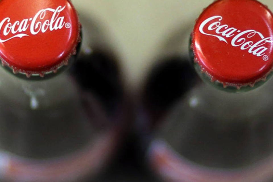 
	Garrafas de Coca-Cola: fundo ganha quando a&ccedil;&otilde;es americanas ganham, mas fica no zero a zero se as a&ccedil;&otilde;es perdem
 (Justin Sullivan/Getty Images)