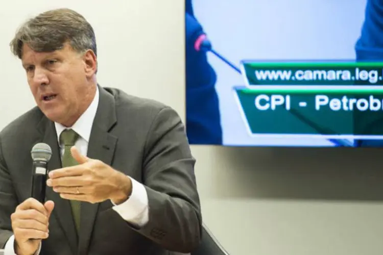 
	O diretor de G&aacute;s e Energia da Petrobras, Hugo Repsold J&uacute;nior: relat&oacute;rio do TCU apontou superfaturamento em componentes da obra
 (Marcelo Camargo/ABr)