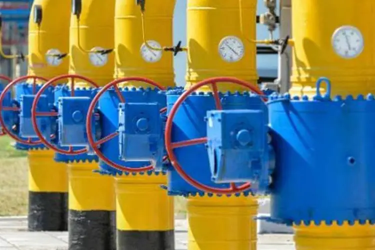 
	Esta&ccedil;&atilde;o de compress&atilde;o de petr&oacute;leo e g&aacute;s na Ucr&acirc;nia: A Gazprom confirmou na quarta-feira o corte no abastecimento de g&aacute;s para a Ucr&acirc;nia
 (Sergey Bobok/AFP)