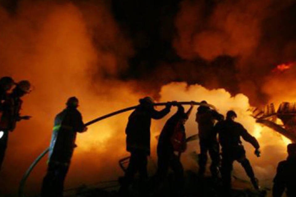 Incêndio coloca balneários chilenos em estado de alerta