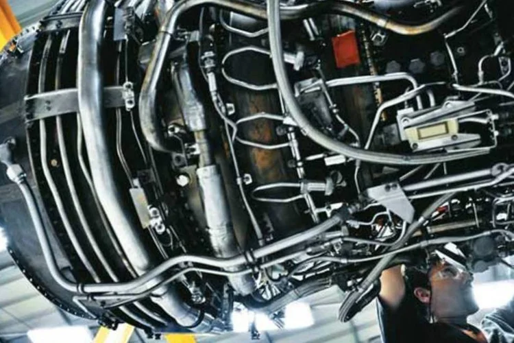 
	F&aacute;brica da GE:&nbsp;revis&atilde;o do acordo de livre com&eacute;rcio foi pedida depois que as exporta&ccedil;&otilde;es de carros do M&eacute;xico para o Brasil saltaram 70 por cento em 2011
 (EXAME)