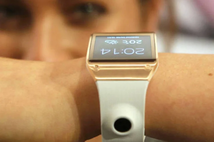 
	Galaxy Gear: o novo modelo deve ser menor e mais funcional que o original
 (Reuters)