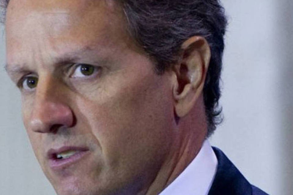 Geithner rejeita decisões sobre bancos centrais na reunião do G7