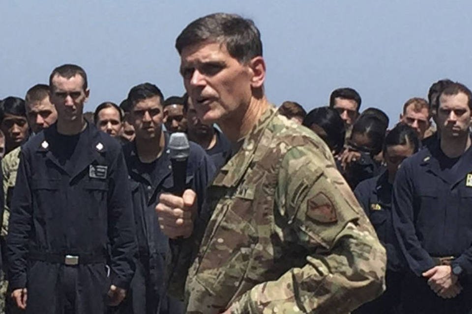 Turquia acusa general americano de compactuar com golpistas