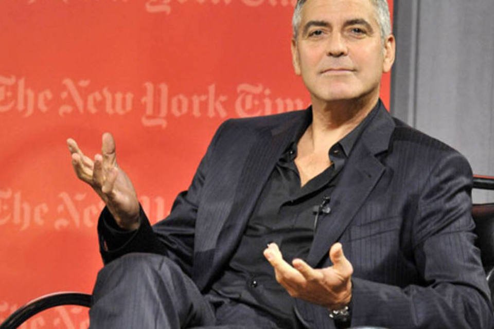 George Clooney faz jantar de campanha para Obama