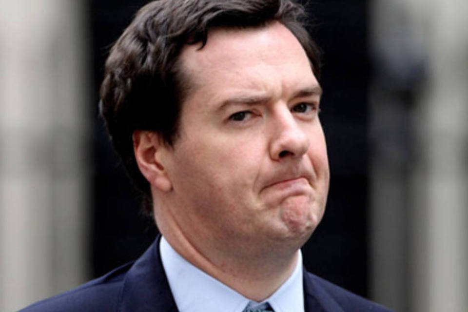 O ministro das Finanças do Reino Unido, George Osborne (.)