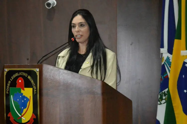A deputada federal Geovania de Sá (PSDB-SC): deputada afirmou que não tinha intenção de burlar o concurso público (Reprodução/Facebook/Geovania de Sá)