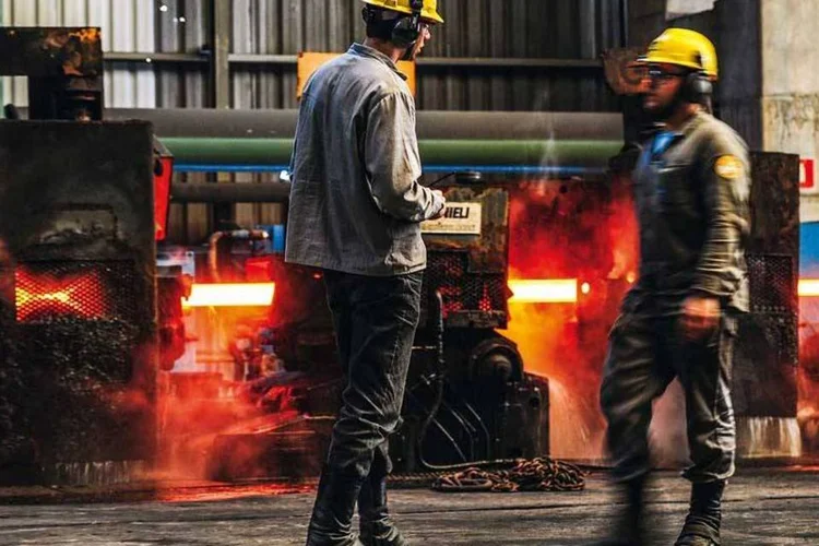 
	Opera&ccedil;&atilde;o da Gerdau: empresa apresentou perda financeira de R$ 673 milh&otilde;es no 4&ordm; tri
 (Germano Lüders/EXAME)
