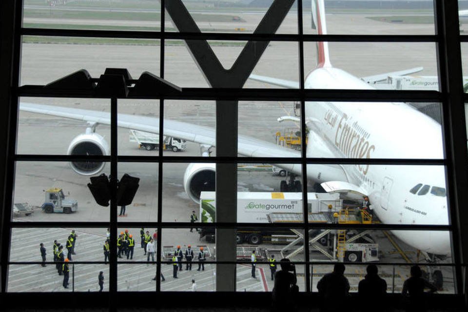 Explosão de bomba no aeroporto de Xangai deixa cinco feridos