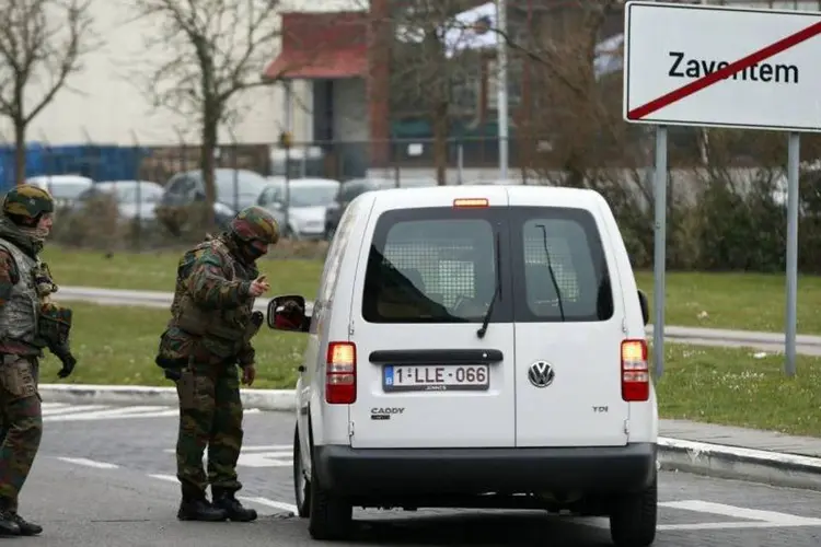 
	Pol&iacute;cia belga: Krayem &eacute; o segundo homem presente no ataque na esta&ccedil;&atilde;o de metr&ocirc; de Maelbeek
 (Carl Court/Getty Images)