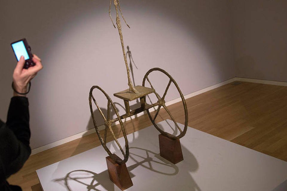 Sotheby's vende escultura de Giacometti por US$ 100,9 mi