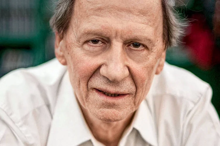 Anthony Giddens: professor na Universidade de Cambridge por quase 30 anos, foi diretor da London School of Economics e um dos grandes nomes da sociologia no século 20 (Jeff Morgan / Alamy / Fotoarena)