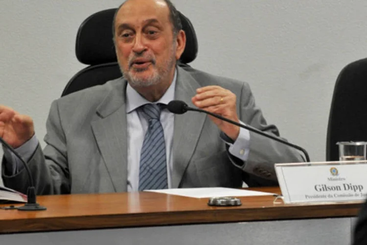 Os integrantes pediram a José Eduardo Cardozo para terem encontro hoje à tarde com Paulo Abrão, presidente da Comissão de Anistia, ligada ao Ministério da Justiça (Antonio Cruz/Abr)