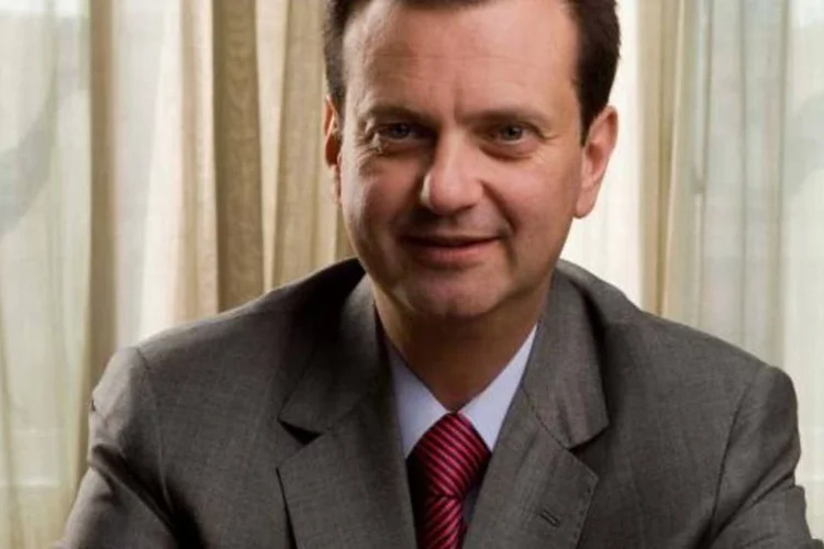 Para uma candidatura ao Estado, Kassab quer reforçar o tempo na TV e as alianças (Otavio Dias/Veja)