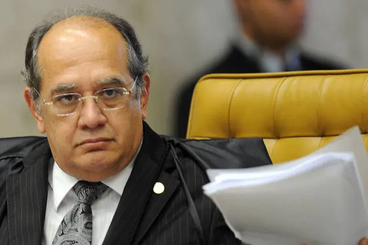 
	Gilmar Mendes: &quot;n&oacute;s n&atilde;o podemos mais conviver com essa situa&ccedil;&atilde;o de multiplica&ccedil;&atilde;o de partidos&quot;
 (Evaristo Sa / AFP)