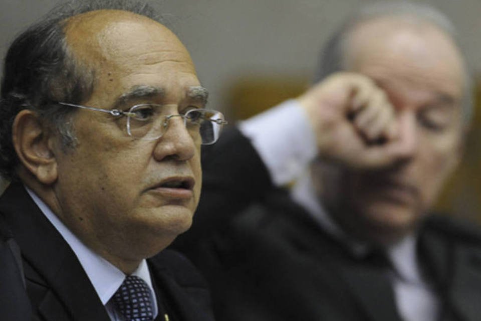 Voto de Gilmar Mendes condena 6 políticos por venda de apoio
