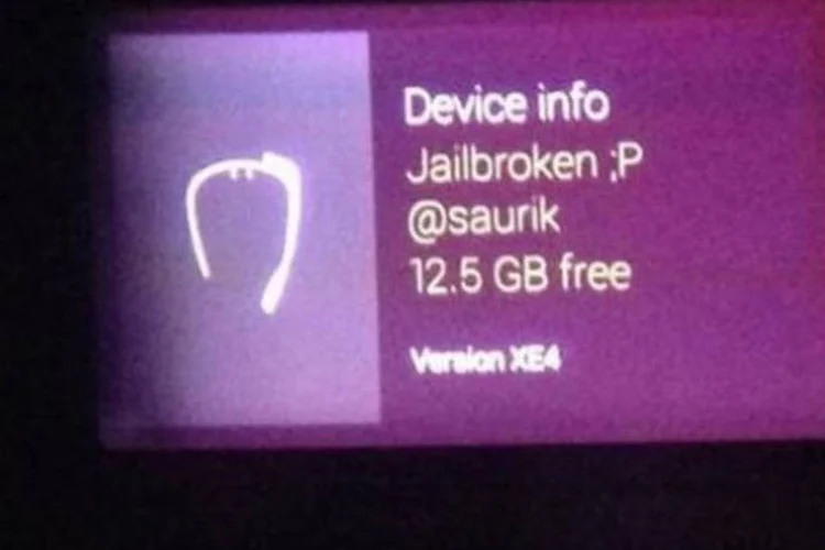 imagens do Google Glass “hackeado” pelo pesquisador Jay Freeman (Saurik.com)