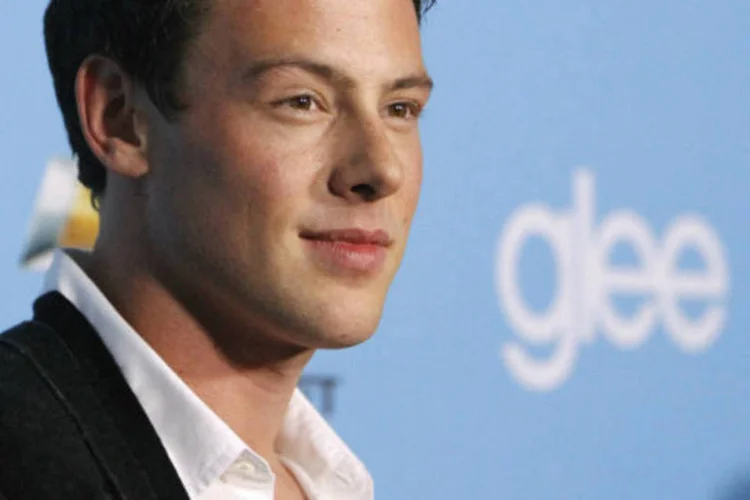 
	O ator da s&eacute;rie americana &quot;Glee&quot; Cory Monteith: epis&oacute;dio come&ccedil;a tr&ecirc;s semanas ap&oacute;s o enterro de Finn, com seu irm&atilde;o adotivo Kurt (Chris Colfer) preparando-se para participar de uma cerim&ocirc;nia
 (REUTERS/Mario Anzuoni)