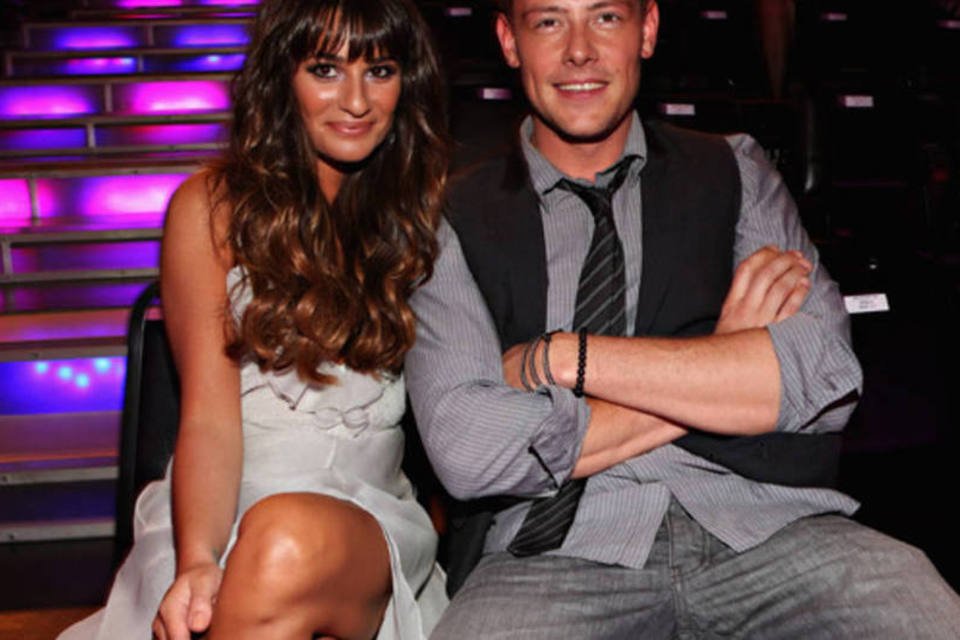 Lea Michele quebra silêncio após morte de Cory Monteith