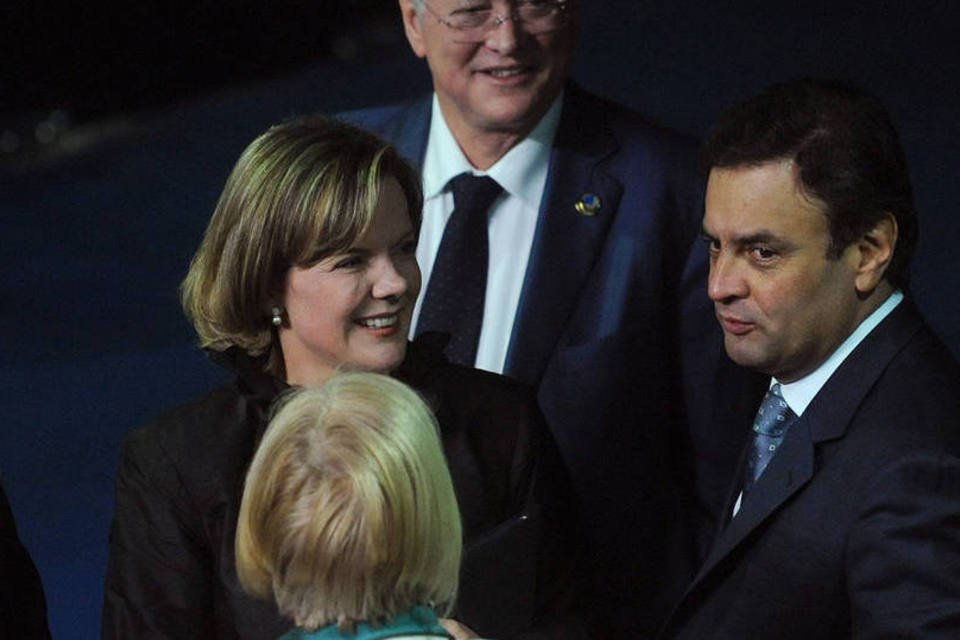 Aécio defende extinção do Ministério da Pesca
