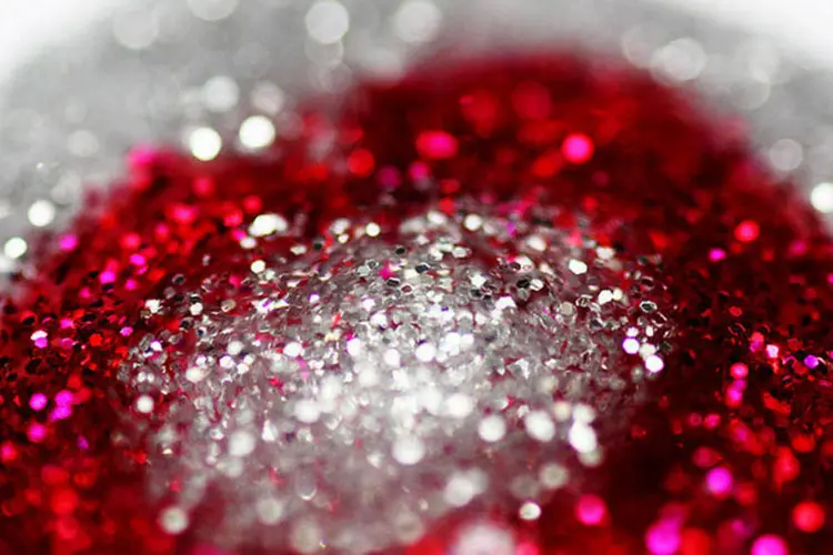 Glitter (Creative Commons/mjtmail (tiggy)/Flickr)