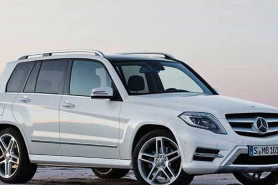 Mercedes mostra novo GLK 300 no Salão do Automóvel