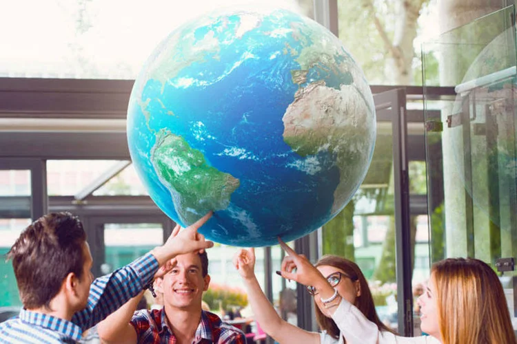 
	Globo terrestre: competi&ccedil;&atilde;o tem inscri&ccedil;&otilde;es abertas at&eacute; 8 de maio
 (Thinkstock)