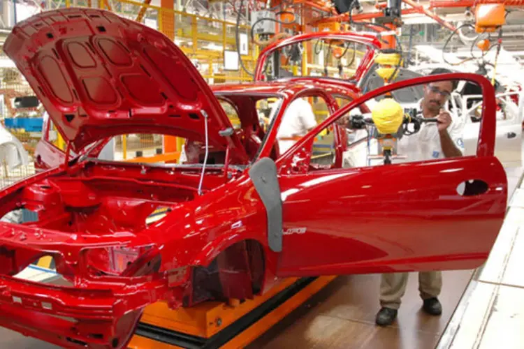 Linha de montagem da GM: empresa tem lucro menor no 2º trimestre em relação a 2011 (GM / Divulgacao)