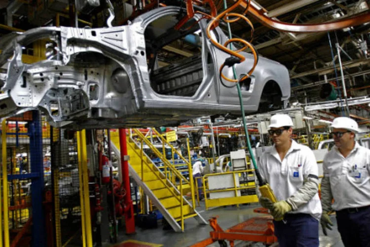 
	Vice-presidente Anfavea, Antonio Megale, avaliou ainda que a crise pela qual passa a ind&uacute;stria automotiva brasileira &eacute; um momento de aten&ccedil;&atilde;o e preocupa&ccedil;&atilde;o, mas n&atilde;o de desespero
 (Dado Galdieri/Bloomberg)