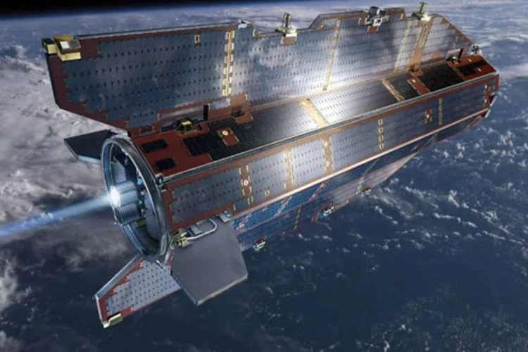 Satélite GOCE, da Agência Espacial Europeia: seu combustível chegará ao fim em outubro e, algumas semanas depois, satélite cairá na Terra (Divulgação)
