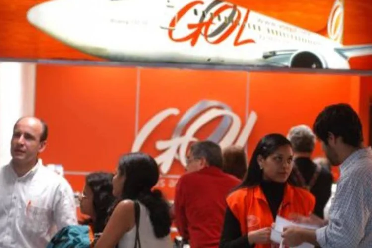 Em junho, a Gol registrou alta de 10 por cento no tráfego de passageiros, em relação ao mesmo período de 2009 (.)