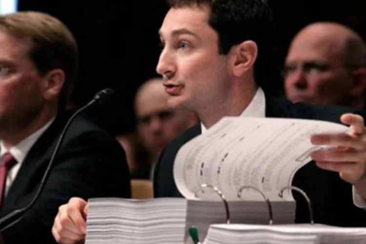Fabrice Tourre, do Goldman Sachs, depõe no Senado americano (.)