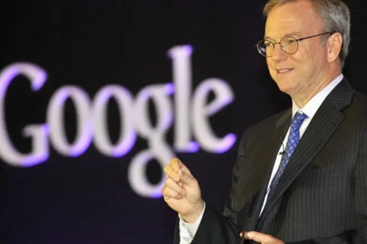 
	O diretor-presidente do Google, Eric Schmidt, o mais beneficiado pelo pagamento extra da empresa
 (Jung Yeon-Je/AFP)