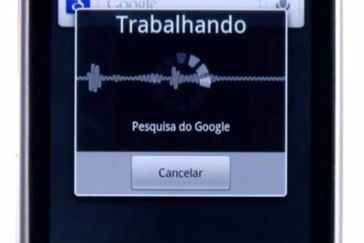 A partir desta quinta-feira (28) pesquisa por voz do Google reconhece frases em português (Reprodução/Google)