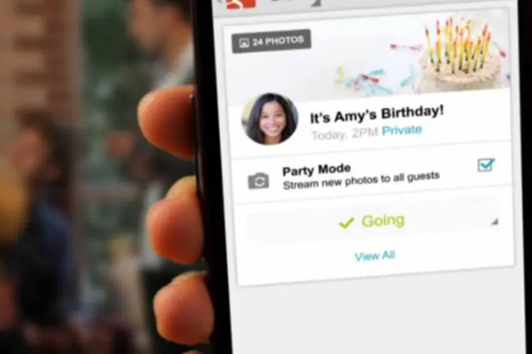 Smartphone mostra nova função do Google+: Events fará a cobertura por completo dos eventos, do envio dos convites até o compartilhamento posterior das imagens (Reprodução)