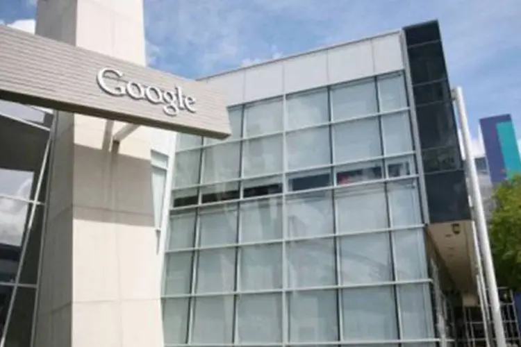Prédio do Google em Mountain View, Califórnia: receita subiu 32% no período (Kimihiro Hoshino/AFP)