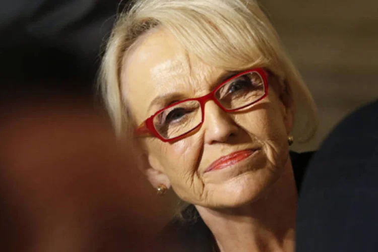 Jan Brewer, governadora do Arizona, assiste a um discurso do presidente Barack Obama na Casa Branca, em Washington (Kevin Lamarque/Reuters)