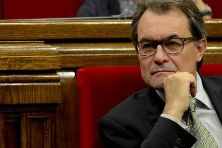 
	Presidente da Catalunha, Artur Mas: impedidos de organizar um referendo legal, Mas antecipou as elei&ccedil;&otilde;es regionais para transform&aacute;-las em uma esp&eacute;cie de plebiscito para separar a Catalunha
 (Josep Lago/AFP)
